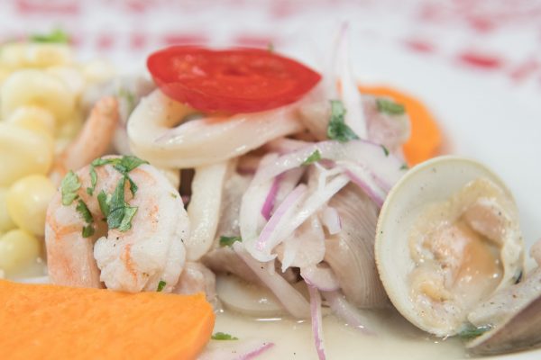 CEVICHE DE PESCADO Y MARISCOS PARA 3